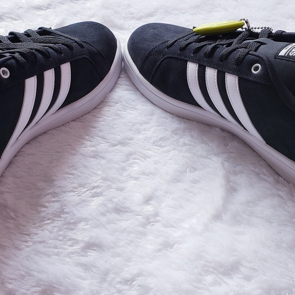 New ADIDAS
ADVANTAGE SUEDE SNEAKER - Picture 5 of 8